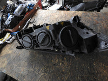 Laden Sie das Bild in den Galerie-Viewer, Frontscheinwerfer Mercedes-Benz W221 1305235873 Links Scheinwerfer Headlight SCH3181848031wa