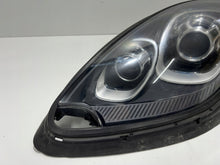 Laden Sie das Bild in den Galerie-Viewer, Frontscheinwerfer Porsche Macan 95B941031 Links Scheinwerfer Headlight SCH8898601400nb