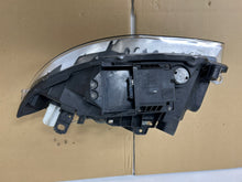 Laden Sie das Bild in den Galerie-Viewer, Frontscheinwerfer BMW 1 E88 E87 7181282-02 Xenon Rechts Scheinwerfer Headlight SCH4732318474su