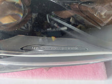 Load image into Gallery viewer, Frontscheinwerfer Mercedes-Benz Vito 4479061501 Rechts Scheinwerfer Headlight