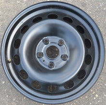 Laden Sie das Bild in den Galerie-Viewer, 1x Alufelge 16 Zoll 6.5&quot; 5x112 43ET Glanz Schwarz 8V0601027 Audi Rim Wheel