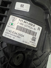 Laden Sie das Bild in den Galerie-Viewer, Frontscheinwerfer Porsche Taycan 9J1941032E Full LED Rechts Headlight SCH4626892792en