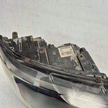 Laden Sie das Bild in den Galerie-Viewer, Frontscheinwerfer VW T5 7E1941016D Rechts Scheinwerfer Headlight