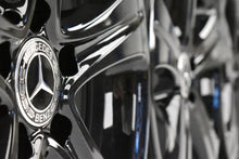 Laden Sie das Bild in den Galerie-Viewer, 4x Alufelge 18 Zoll 8.0&quot; 5x112 43ET A2134011400 Mercedes-Benz W213 C238 S213