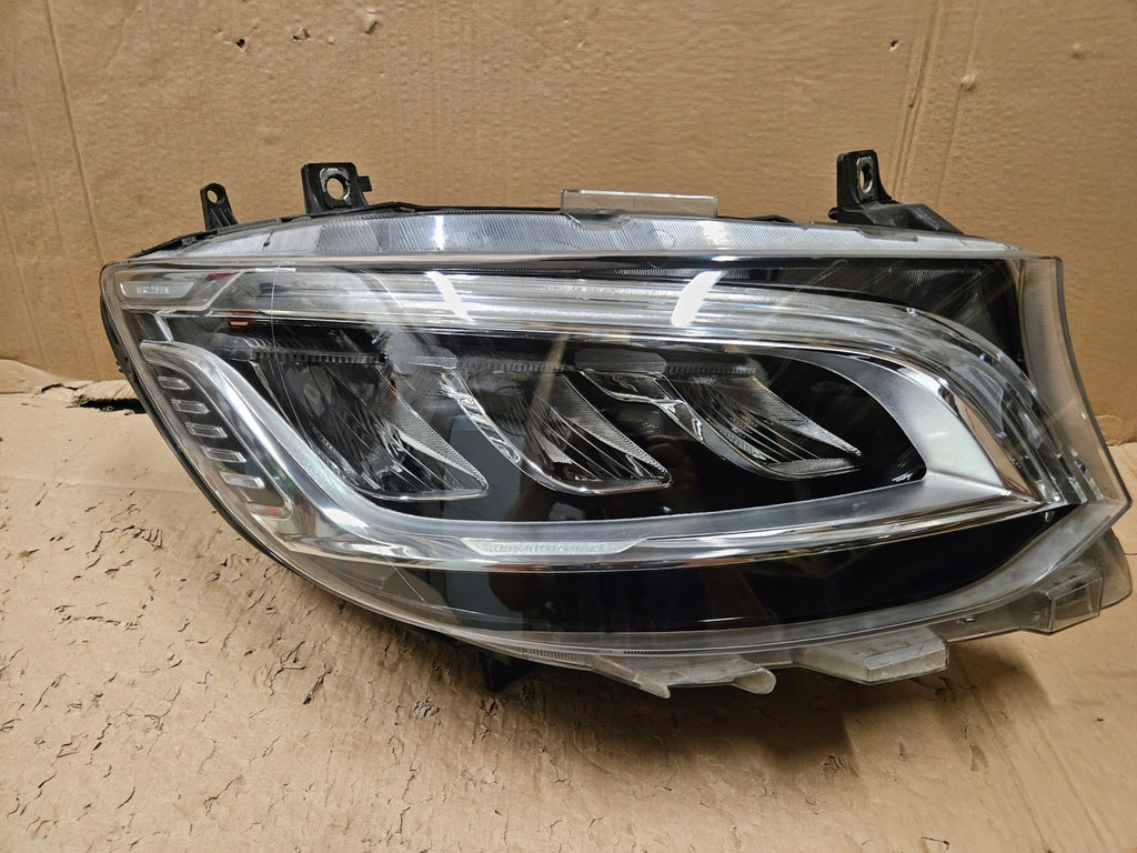 Frontscheinwerfer Mercedes-Benz Sprinter A9109067200 LED Rechts Headlight SCH4681186608oy
