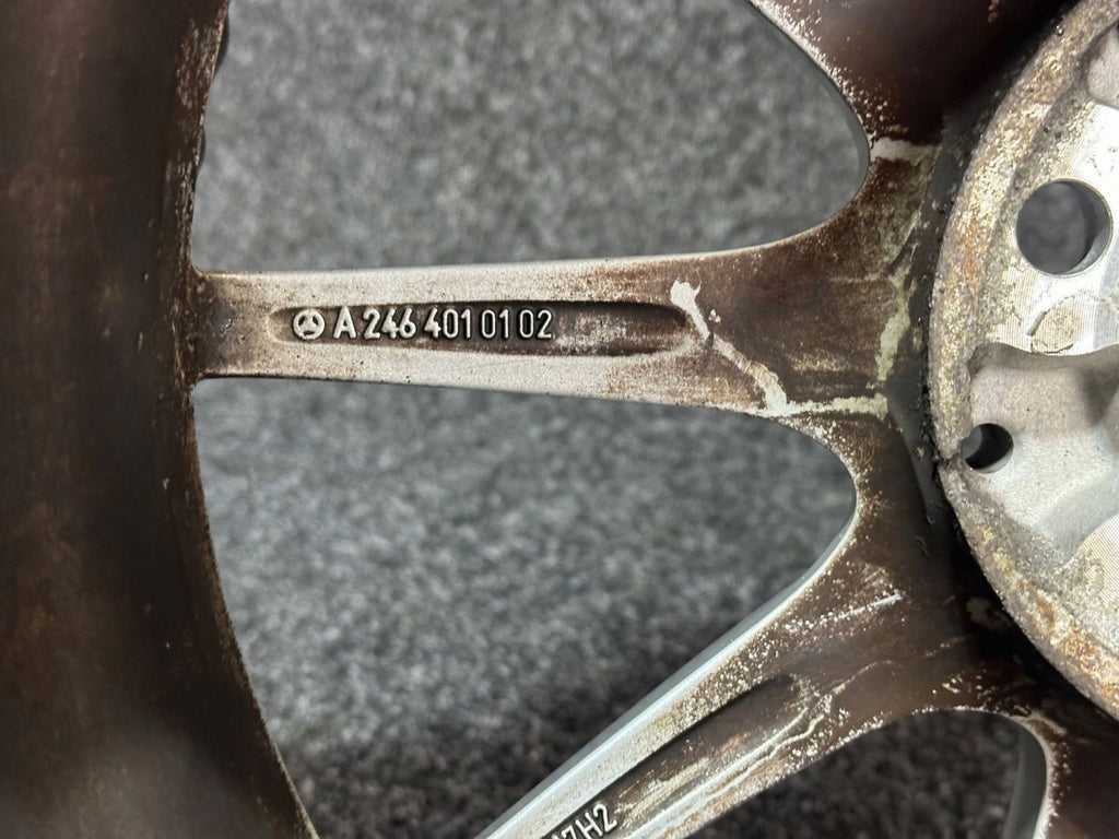 1x Alufelge 17 Zoll A2464010102 Mercedes-Benz W246 W242 Rim Wheel FEL7998822359ub