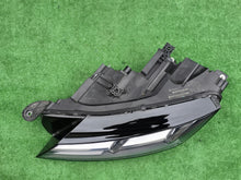 Laden Sie das Bild in den Galerie-Viewer, Frontscheinwerfer Audi Tt 8S0941035D Links Scheinwerfer Headlight SCH9608960545lx
