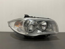 Laden Sie das Bild in den Galerie-Viewer, Frontscheinwerfer BMW 1 E87 Rechts Scheinwerfer Headlight SCH5201889550cm