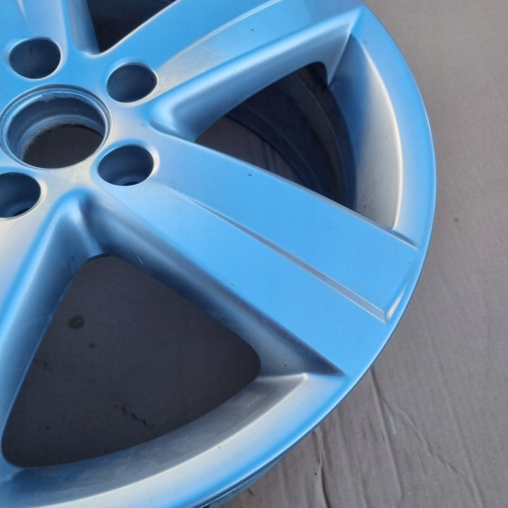 1x Alufelge 17 Zoll 7.0" 5x112 47ET Glanz Silber 1T0601025T VW Touran Rim Wheel FEL3515059364rc