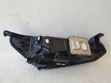 Laden Sie das Bild in den Galerie-Viewer, Frontscheinwerfer Ford Focus JX7B-13E017-AH Links Scheinwerfer Headlight