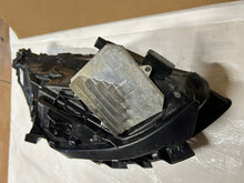 Load image into Gallery viewer, Frontscheinwerfer Tesla Model 3 1077375-00-C LED Links Scheinwerfer Headlight SCH4892242116eh