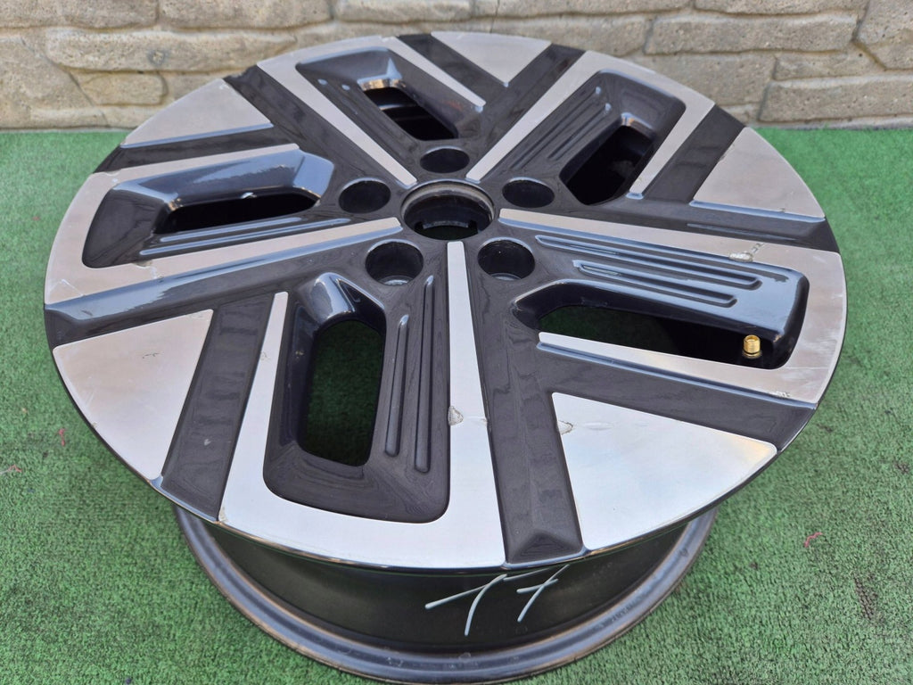 1x Alufelge 17 Zoll 5x114.3 52910DD100 Hyundai Kona Rim Wheel FEL8940911527wx