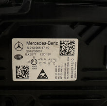 Laden Sie das Bild in den Galerie-Viewer, Frontscheinwerfer Mercedes-Benz W213 A2139064710 Full LED Links Headlight SCH1909515103ph