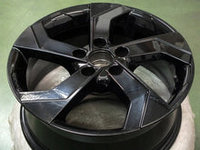 Load image into Gallery viewer, 1x Alufelge 17 Zoll 7.0" 5x114.3 40ET Glanz Schwarz KB409-6U200 Nissan Qashqai FEL9129075586ik