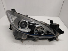 Laden Sie das Bild in den Galerie-Viewer, Frontscheinwerfer Mazda 3 BHR151030 Rechts Scheinwerfer Headlight SCH6443181299uv