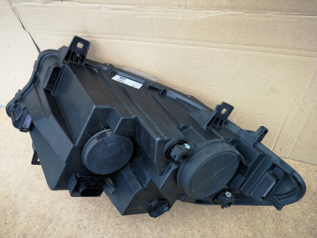 Frontscheinwerfer Mercedes-Benz Sprinter A9109060100 90139095AF Rechts Headlight