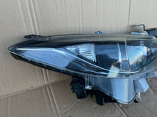 Laden Sie das Bild in den Galerie-Viewer, Frontscheinwerfer Mazda 3 13-16R Rechts Scheinwerfer Headlight SCH8206382533tg