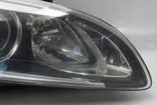 Laden Sie das Bild in den Galerie-Viewer, Frontscheinwerfer Volvo V60 I 31420262 Rechts Scheinwerfer Headlight SCH8831398262fv