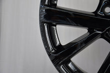 Laden Sie das Bild in den Galerie-Viewer, 1x Alufelge 18 Zoll 7.0&quot; 5x114.3 45ET Glanz Schwarz BDEL-V3-810 Mazda Rim Wheel