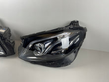 Laden Sie das Bild in den Galerie-Viewer, Frontscheinwerfer Mercedes-Benz W213 A2139064704 A2139066904 Full LED Ein Satz SCH8715512216md