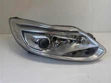 Laden Sie das Bild in den Galerie-Viewer, Frontscheinwerfer Ford Focus III BM51-13D154-JA LED Rechts Headlight SCH9041269500wt