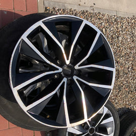 1x Alufelge 19 Zoll 8.0