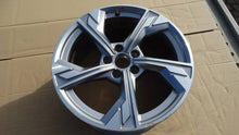 Laden Sie das Bild in den Galerie-Viewer, 1x Alufelge 18 Zoll 8Y0601025P Audi A3 Rim Wheel