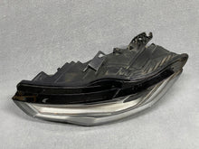 Laden Sie das Bild in den Galerie-Viewer, Frontscheinwerfer Audi A6 C7 4G0941033 LED Links Scheinwerfer Headlight