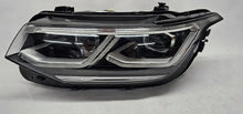 Laden Sie das Bild in den Galerie-Viewer, Frontscheinwerfer VW Tiguan 5NB941081G Links Scheinwerfer Headlight