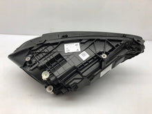 Laden Sie das Bild in den Galerie-Viewer, Frontscheinwerfer Mercedes-Benz W177 A1779062106 LED Rechts oder Links SCH6350242580au
