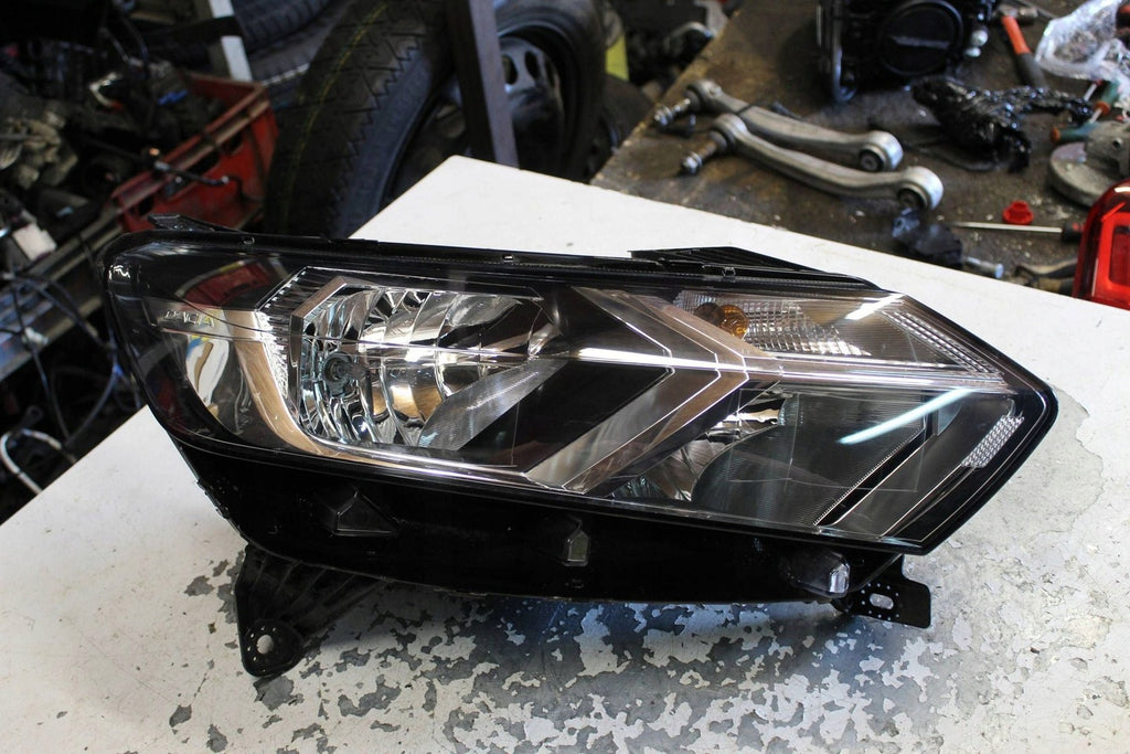 Frontscheinwerfer Dacia Sandero III Jogger 260104188R Rechts Headlight