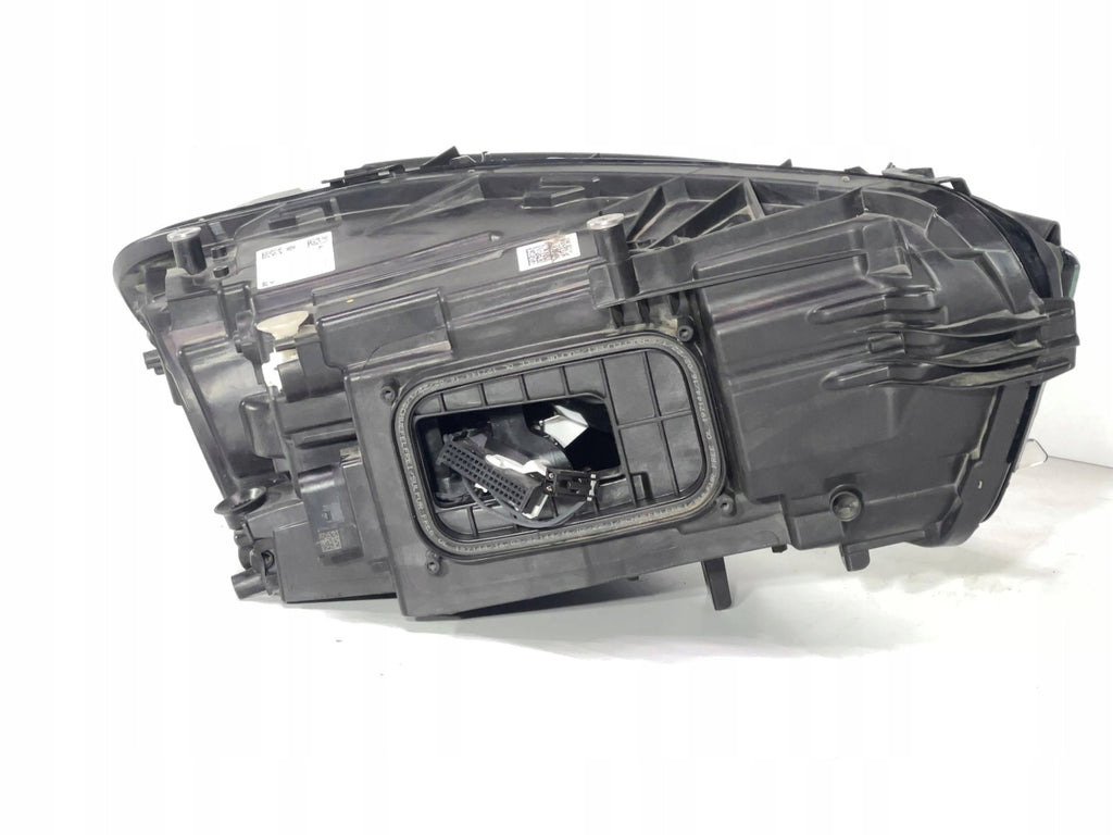 Frontscheinwerfer Mercedes-Benz Cla X118 C118 A1189068300 LED Links Headlight SCH6043164050nw