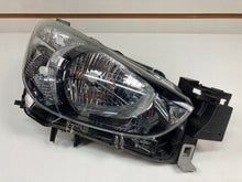 Laden Sie das Bild in den Galerie-Viewer, Frontscheinwerfer Mazda III DB5J-51030 LED Rechts Scheinwerfer Headlight