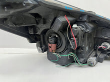 Load image into Gallery viewer, Frontscheinwerfer Toyota Yaris Links Scheinwerfer Headlight