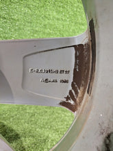 Load image into Gallery viewer, 1x Alufelge 19 Zoll 8.0" 5x112 27ET Glanz Silber 8R0601025P Audi Rim Wheel FEL7720334603vo