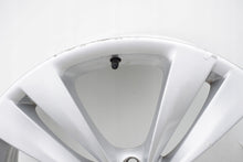 Laden Sie das Bild in den Galerie-Viewer, 1x Alufelge 20 Zoll 8.5" 5x120 25ET Glanz Silber 6788705 BMW 1 Rim Wheel FEL4742117311ek