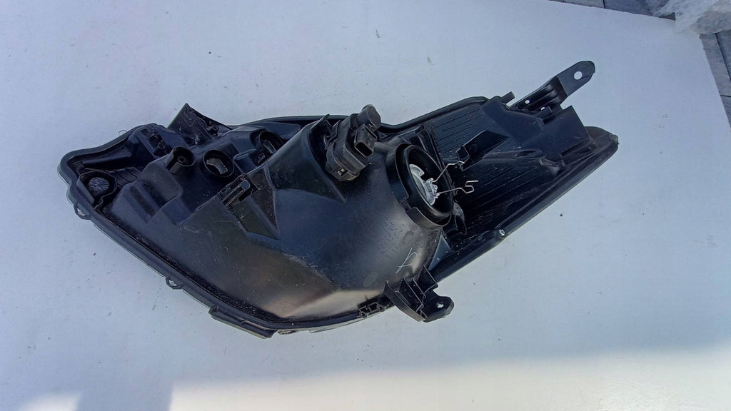 Frontscheinwerfer Toyota Yaris Rechts Scheinwerfer Headlight