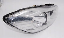 Laden Sie das Bild in den Galerie-Viewer, Frontscheinwerfer Volvo C30 31299819 31294550 Xenon Rechts Headlight