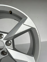 Load image into Gallery viewer, 1x Alufelge 19 Zoll 7.0" 5x112 43ET Glanz Silber 83A601025N Audi Q3 Rim Wheel FEL1935991959lm