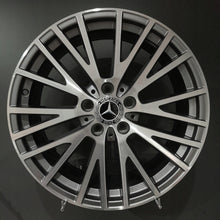 Load image into Gallery viewer, 1x Alufelge 18 Zoll 7.5&quot; 5x112 49ET Glanz A1774010600 Mercedes-Benz Rim Wheel