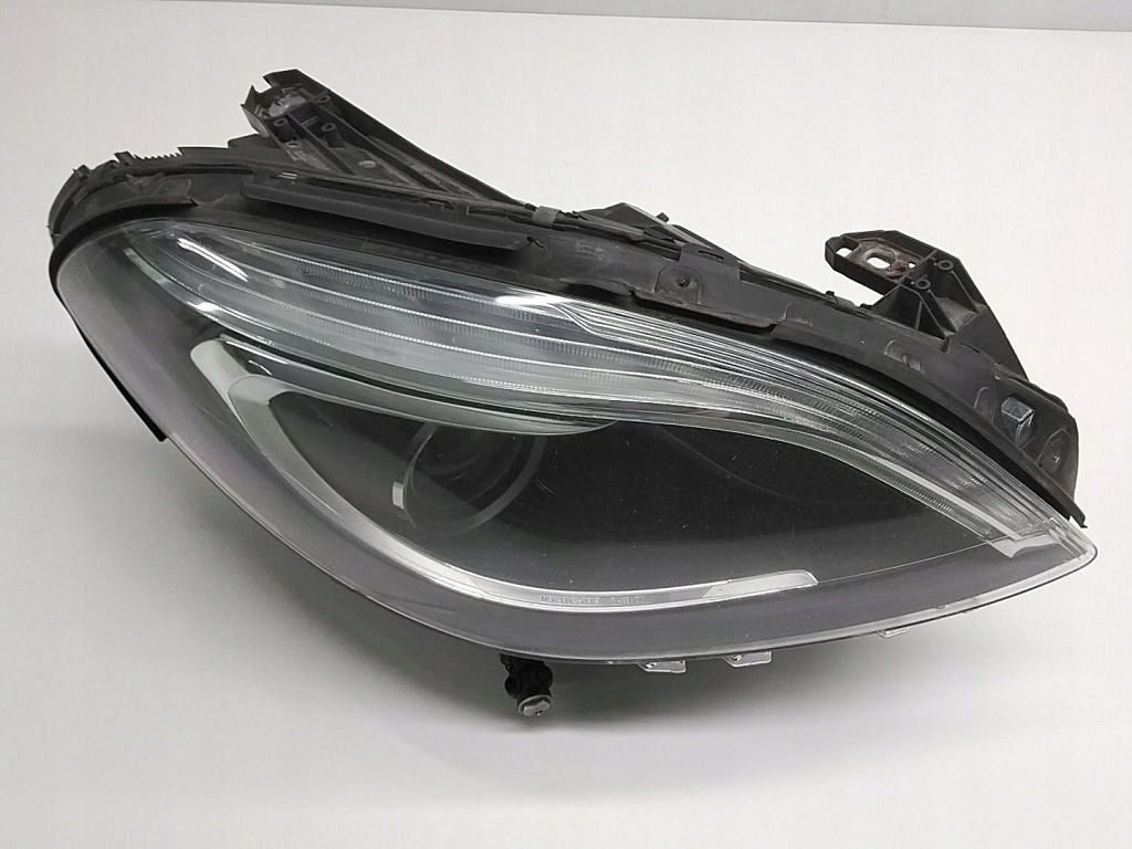 Frontscheinwerfer Mercedes-Benz W246 W242 030127127207 Xenon Rechts Headlight SCH7367787361hl