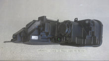 Laden Sie das Bild in den Galerie-Viewer, Frontscheinwerfer Hyundai Ioniq 92180-GI000 Rechts Scheinwerfer Headlight SCH3180998709sv