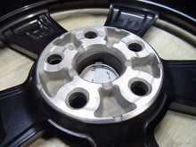 Laden Sie das Bild in den Galerie-Viewer, 1x Alufelge 17 Zoll 6.5&quot; 5x114.3 45ET PW457-10001 Toyota C-Hr Rim Wheel