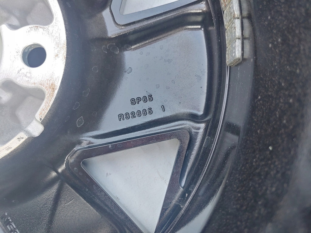 1x Alufelge 16 Zoll 6.5" 5x114.3 40ET Glanz Schwarz R32665 Nissan Leaf Rim Wheel