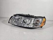 Load image into Gallery viewer, Frontscheinwerfer Volvo V70 S80 1084670957456 Links Scheinwerfer Headlight SCH9307159611qk