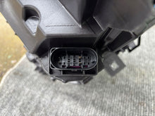 Laden Sie das Bild in den Galerie-Viewer, Frontscheinwerfer Mercedes-Benz Cla C118 A1189061401 Rechts Headlight SCH1148195673nj