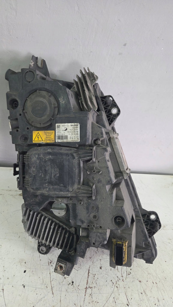 Frontscheinwerfer Volvo I 22239250 Links Scheinwerfer Headlight SCH6364743047bu