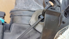 Laden Sie das Bild in den Galerie-Viewer, Frontscheinwerfer Opel Astra 93170272 93170273 Xenon Ein Satz Headlight SCH9341113250hn