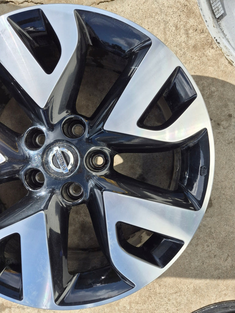 1x Alufelge 18 Zoll 7.0" 5x114.3 47ET N80801 Nissan X-Trail I Pulsar Rim Wheel FEL3739232759jr