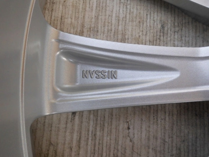 1x Alufelge 19 Zoll 7.0" 5x114.3 40ET Glanz KE409-4E400 Nissan Qashqai I FEL2553236090dj